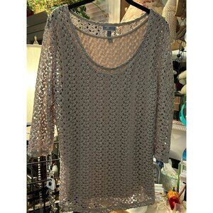 WT # 2000  Ladies Large JM Collection Layered Lace Top 3/4 Sleeves Built In Tank